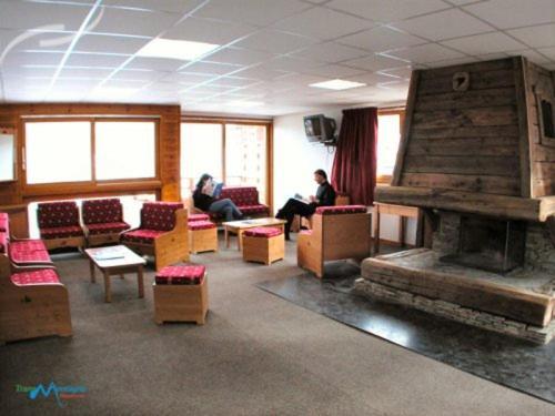 Ferienwohnung Le Hameau Des Ecrins Station 1800 Puy-Saint-Vincent Exterior foto